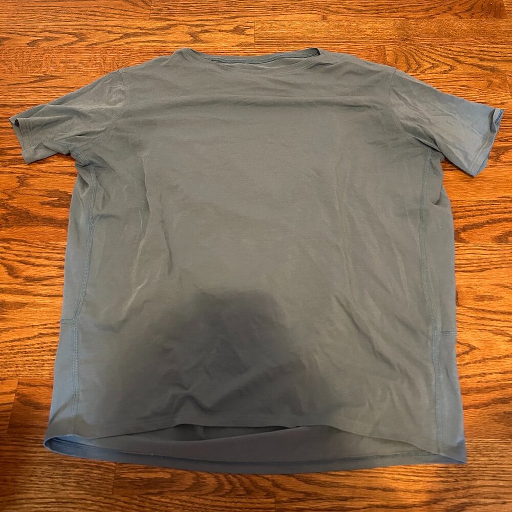 Lululemon Teal T-Shirt